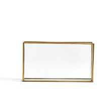 Load image into Gallery viewer, Window Vase